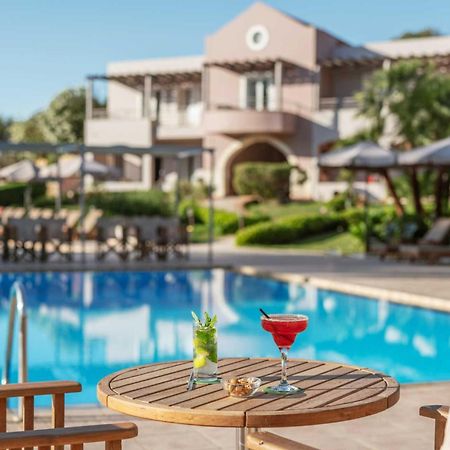 Triton Apartments カト・ダラトソ エクステリア 写真
